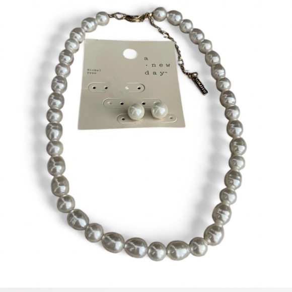 a new day Jewelry - A New Day Pearl Earrings & Sugarfix Pearl Necklace